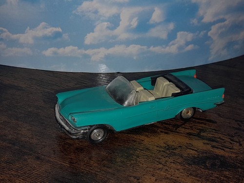 Norev chrysler new yorker - 1/43,