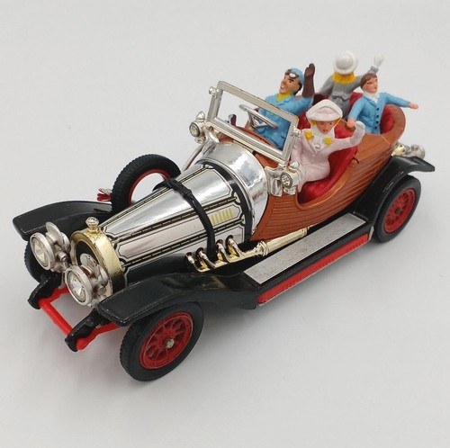 Corgi chitty bang - chitty, mini