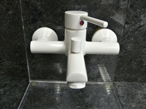 Robinet baignoire blanc - robinet,