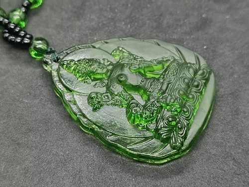 Pendentif sculpture jade - sculpture,