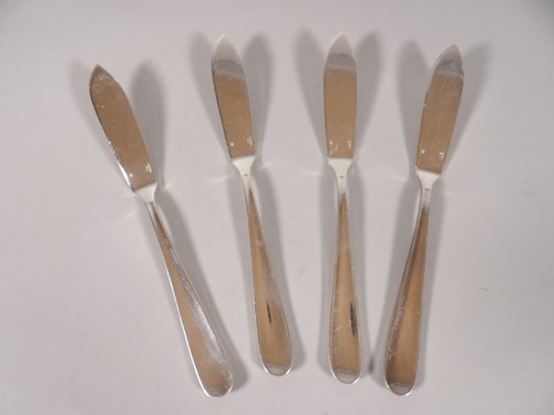 Ensemble couteaux à - 4,