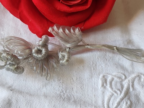 Petit bouquet ancien - , gris