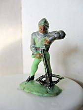 1/32 FIGURINE BEFFOID HOMME D'ARME  ARBALETE  NON STARLUX CLAIRET  MOYEN AGE