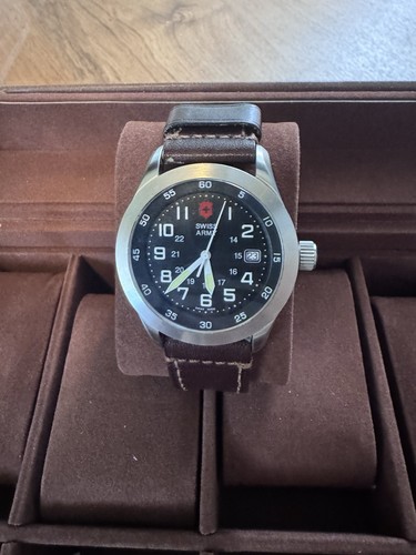 Victorinox swiss army airboss - victorinox,