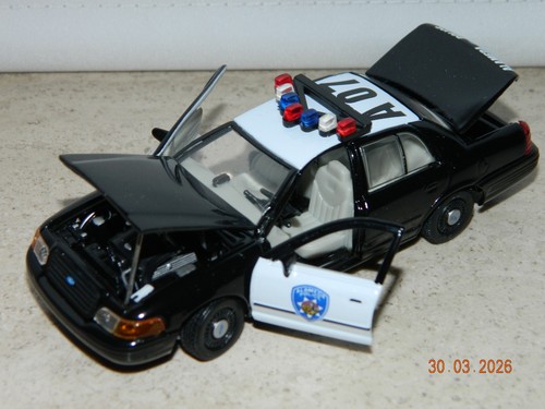 Ford crown victoria - ford,