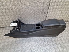 Vide poche central + accoudoir - Mercedes Classe A 176 de 2012 à sept. 2018