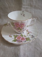 Ancienne tasse à café en