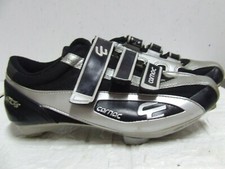 Chaussures CHAUSSURES