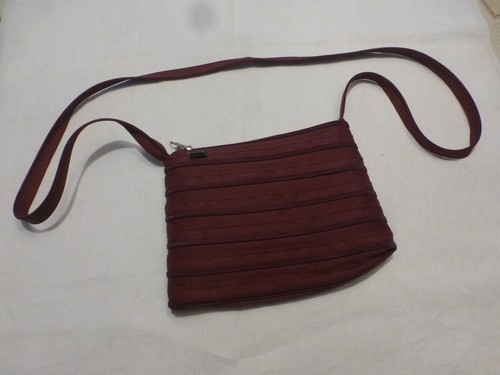 Pochette sac main bride - à,