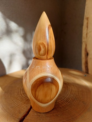 Ancien flacon bois - ,