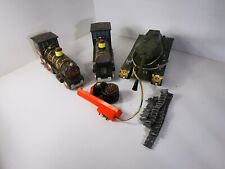 Lot Jouets Vintage : 2 Trains Western, Char T206, Voiture Fire Chief À Restaurer