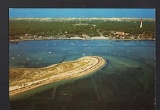 CAP FERRET (33) VILLAS & PHARE en vue aérienne vers 1970