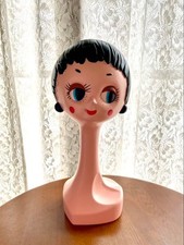 Twiggy head mannequin, retro