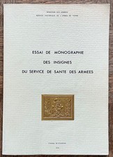3- LIVRE INSIGNES MILITAIRES -