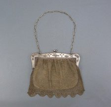 Ancienne minaudière en métal