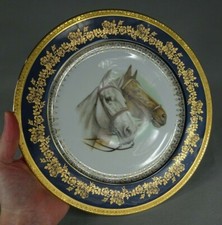 assiette en porcelaine de Limoges Lys Royal cheval chevaux bleu et or
