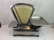 Ancienne balance En Acier Inoxydable de commerce Maison TESTUT / XX siècle