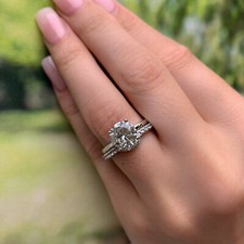 Bague de mariée en or blanc