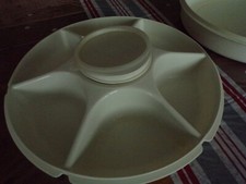 TUPPERWARE - Boite Plateau Aperitif 6 Compartiments