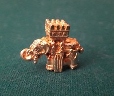 Fève éléphant doré