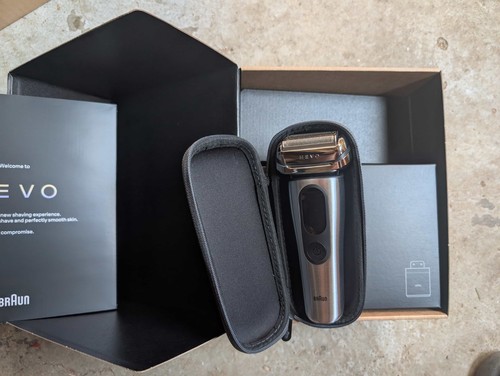 Neuf braun rasoir electrique - |,
