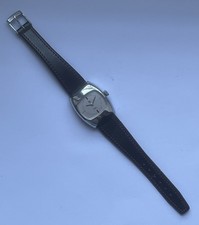 NEUVE MONTRE FEMME SANS