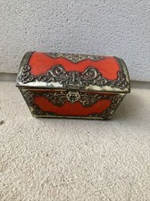 ancienne grosse boite metal