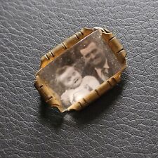 Ancienne broche porte photo art déco vintage laiton verre loupe