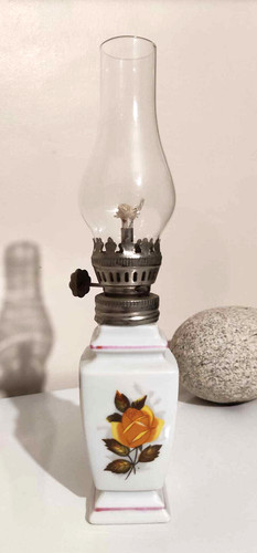 Jolie ancienne lampe huile - ancienne,