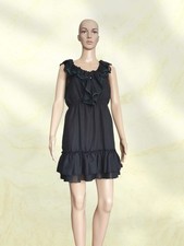 Robe Courte Noire à Volants