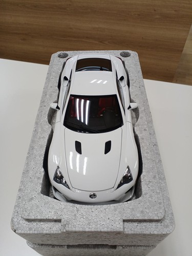 Autoart lexus lfa 18 - autoart, 1/18