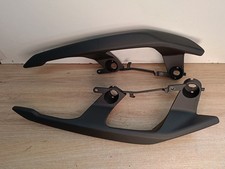 PAIRE POIGNÉE PASSAGER ARRIERE GAUCHE DROITE YAMAHA TRICITY 300 2020 2021 2022