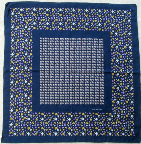 Superbe foulard hanae - ,