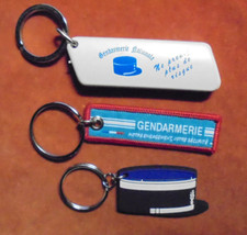 Porte-clés LOT X  3 Equipement GENDARME KEPI KAPOTTE ( PRESERVATIF boite vide )