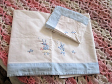 Parure de lit bebe enfant  broderie   drap taie d'oreiller blanc bleue  vintage