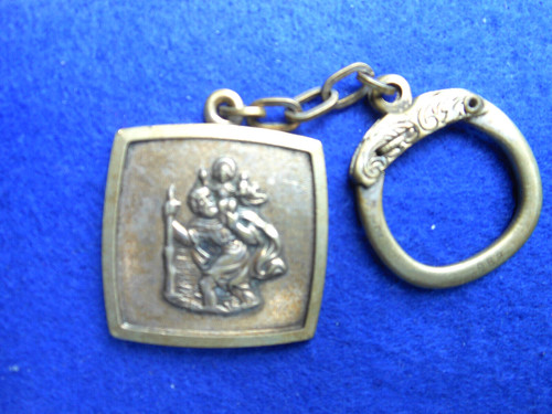 Porte clés saint - clés,