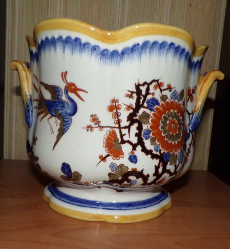 Model rare ancien cache - ancien, pot