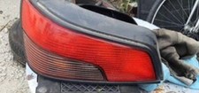 feu arrière gauche   Peugeot 306 1.4l de 1995 en 75 cv