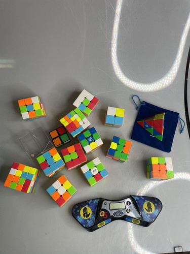 Rubiks cube lot cubes - of, 14