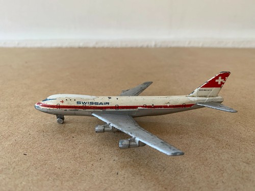 Schuco avion boeing 747 - schuco,
