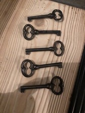 Lot De 5 Ancienne Clef De