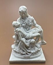 Statuette en résine miniature La Pieta de Michel-Ange