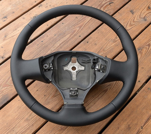 Volant cuir neuf - volant,