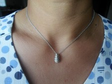 collier chaîne pendentif en