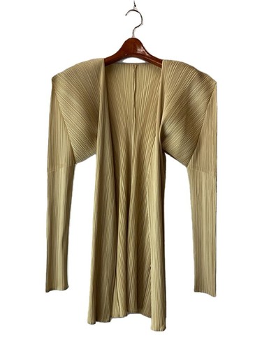 Pleats please issey miyake - please,