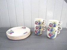 6 tasses à café + 6 assiettes à dessert Brexton 7672