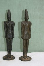 2 statues en bronze Egypte ?