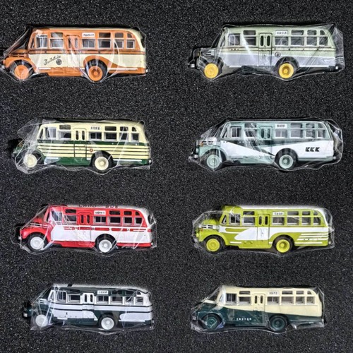 Pièces lot mini bus - 12,