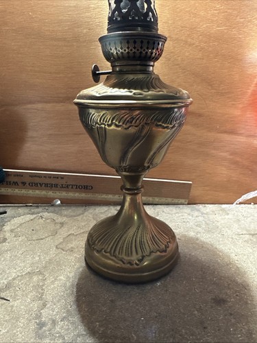 Lampe pétrole ancienne - lampe,