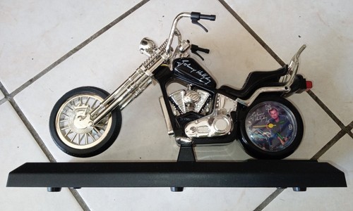 Johnny hallyday moto reveil - johnny,